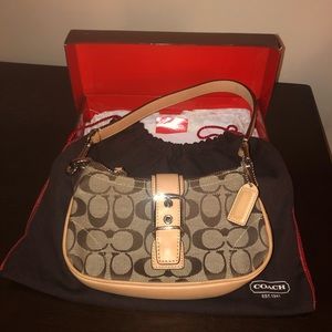 Vintage Beige Coach Shoulder Bag